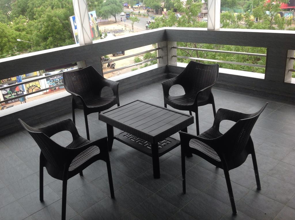 Hotel Kabir Ahmedabad Zimmer foto